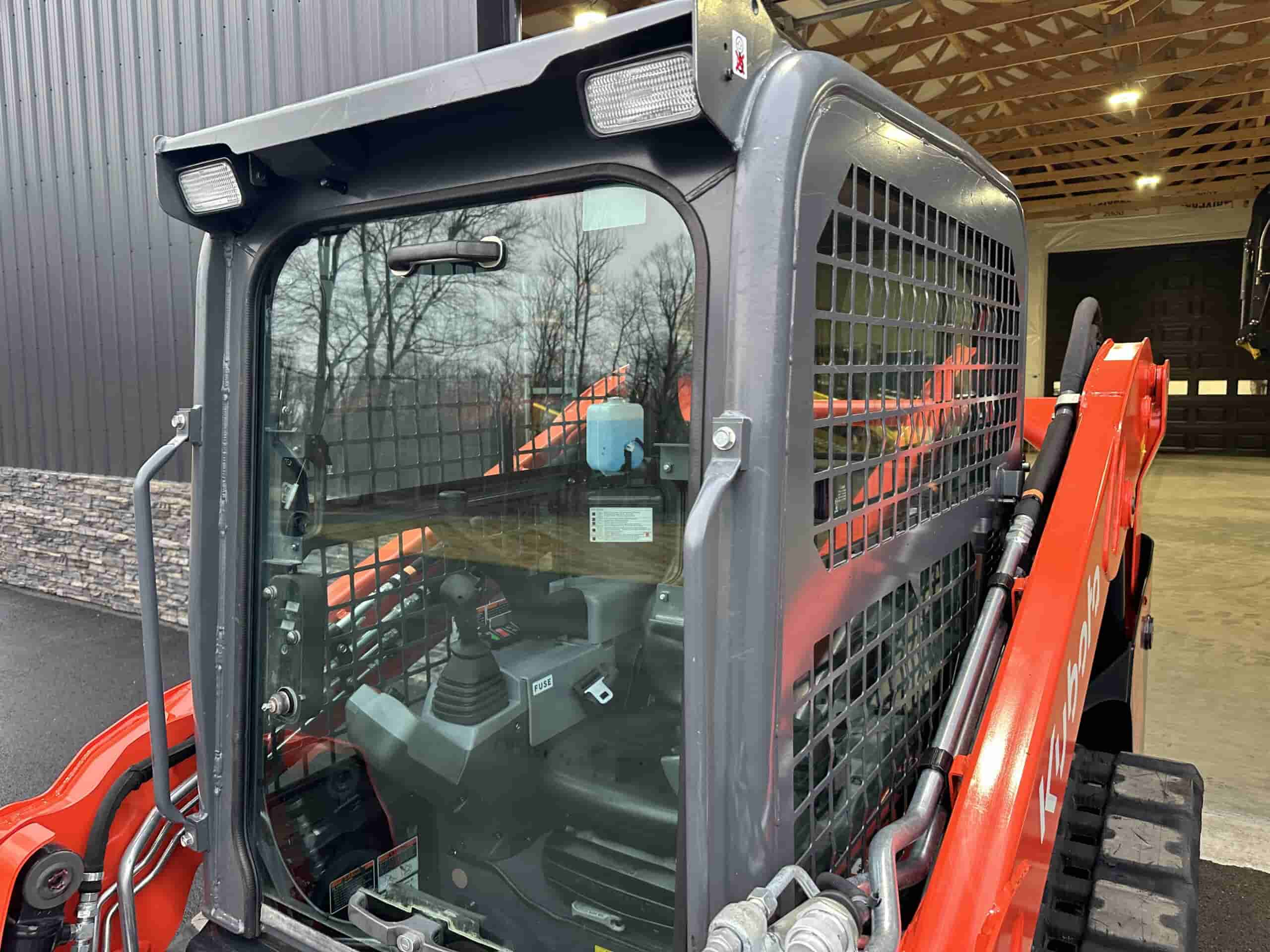 2022 KUBOTA SVL65-2 HIGH FLOW
